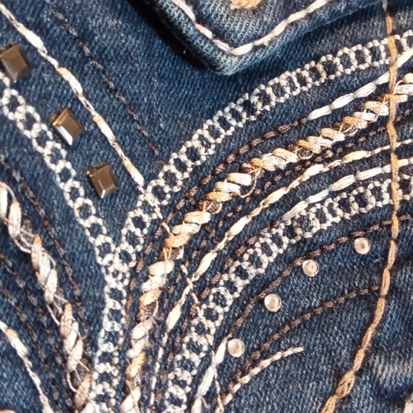 Ariya Embroidered Medrise Dark Blue Distressed Jeans - Picture 7 of 7